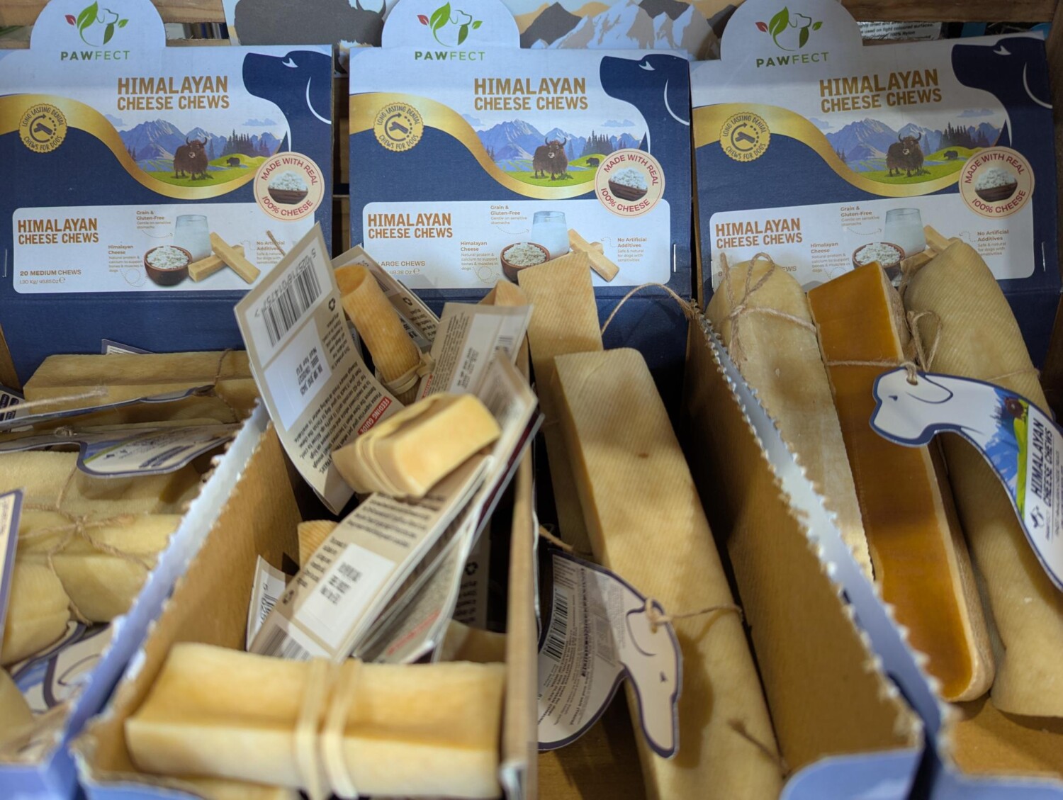 Cheese Dog Chew Bars in boxes
